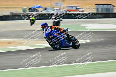 media/Sep-07-2025-TrackXperience (Sun) [[ee17e62fad]]/Level 2/Session 4 (Lower Chicane)/